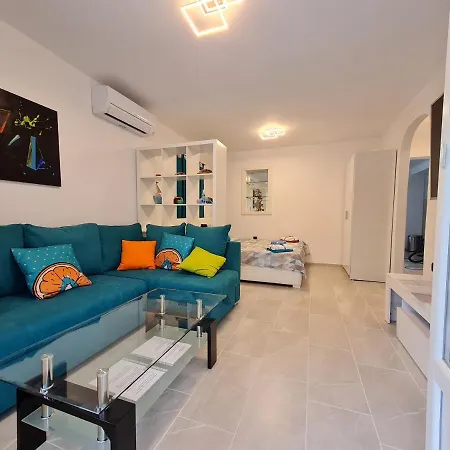 Kuca Za Odmor Rene * Jadranovo