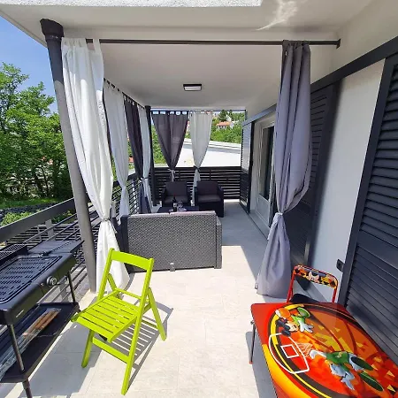 Kuca Za Odmor Rene جادرانوفو