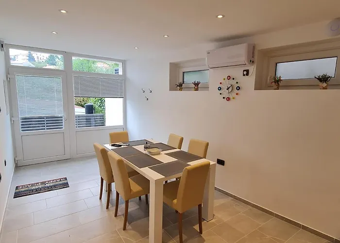 別荘 Kuca Za Odmor Rene *