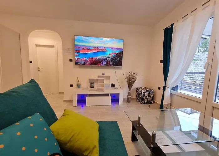 Kuca Za Odmor Rene * Jadranovo