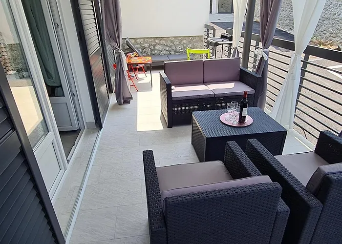 Kuca Za Odmor Rene ヤドラニヴォ