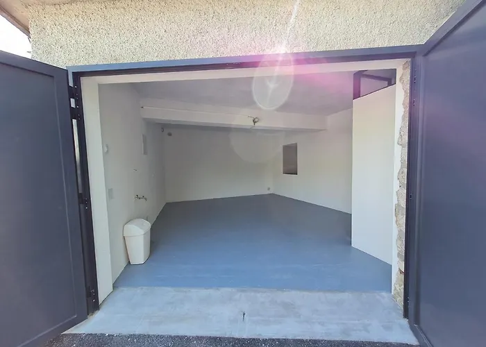 Kuca Za Odmor Rene ヤドラニヴォ